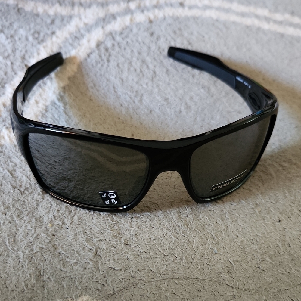 OakleyTurbine Sun Glasses